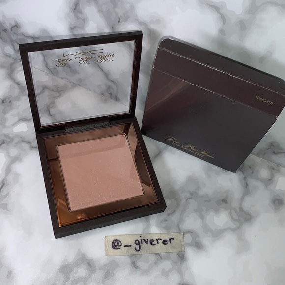 SUMMER OPAL Bao Bao Wan MAC Beauty Powder W Box - Picture 3 of 17